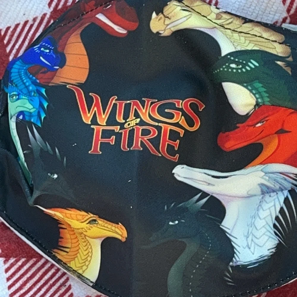 New set/2 Wings of Fire kids face masks